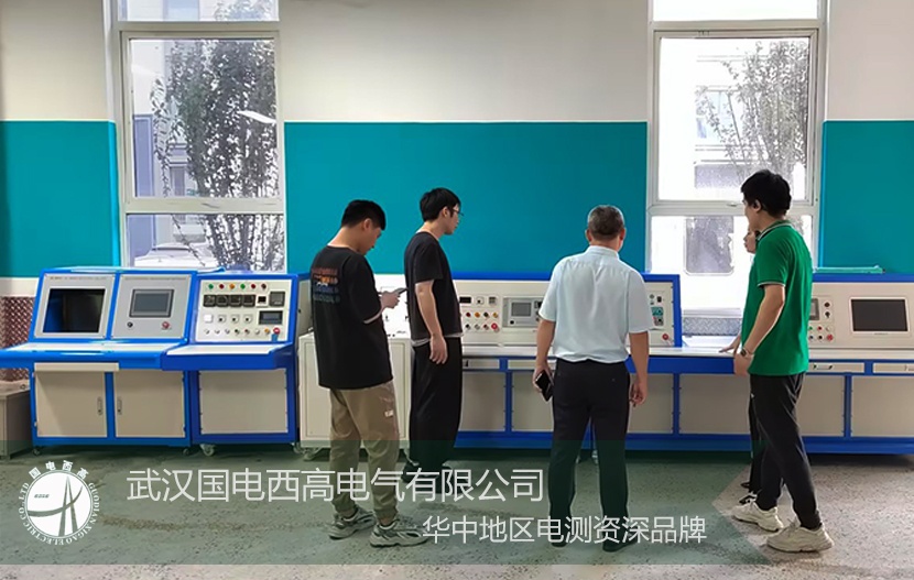 Cross-province cooperation, Henan customers visit our company to sign a contract